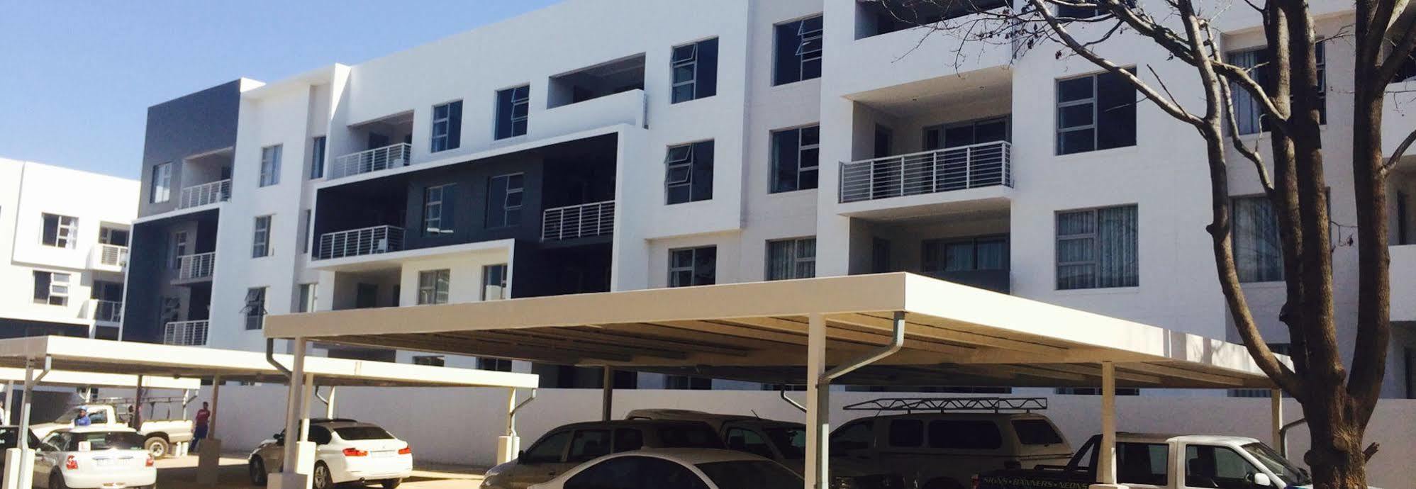 Epic Lux 8-12 Apartment Johannesburg Exterior foto